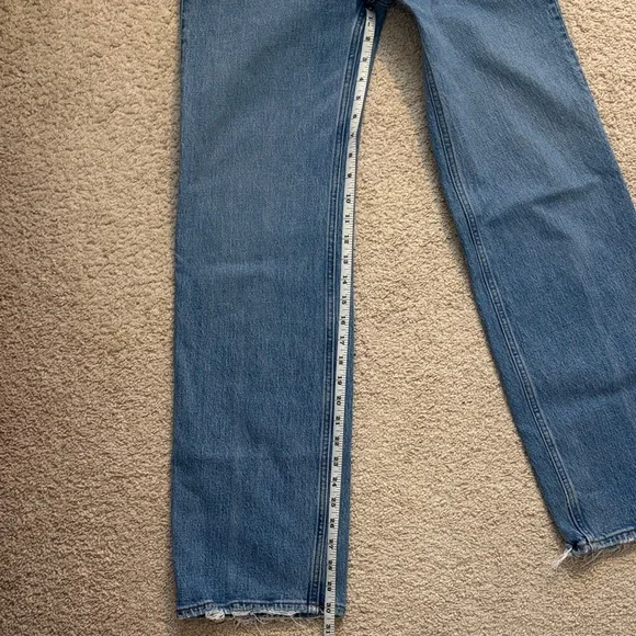 Abercrombie & Fitch Straight-Leg Jeans in Medium Blue Wash - Picture 7 of 8